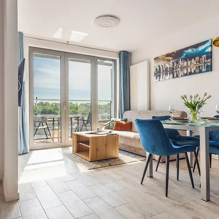 Apartment Sun & Snow, Plac Unii