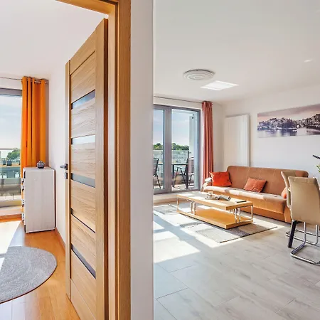Sun & Snow, Plac Unii Apartamento