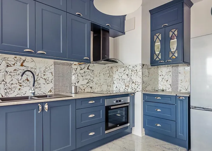 Plac Unii, Sun & Snow